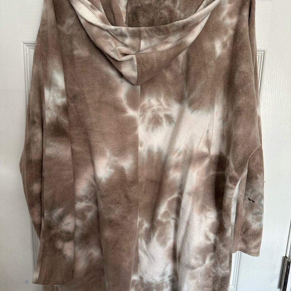 Honeyme Cardigan size Large - Picture 2 of 3